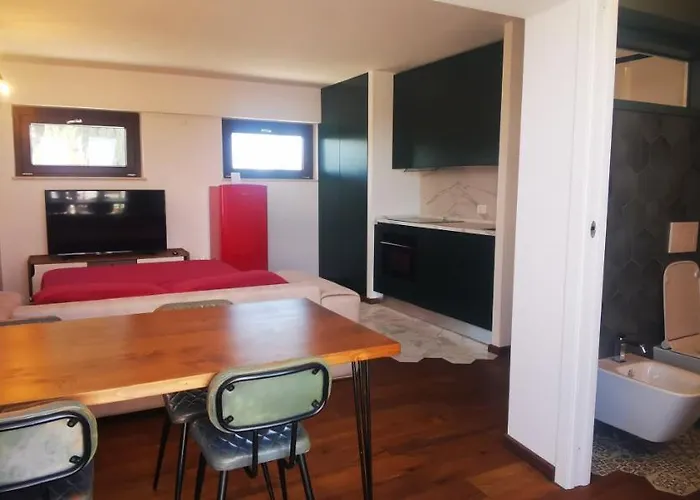 דירה Cosy Penthouse Loft With Stunning View *