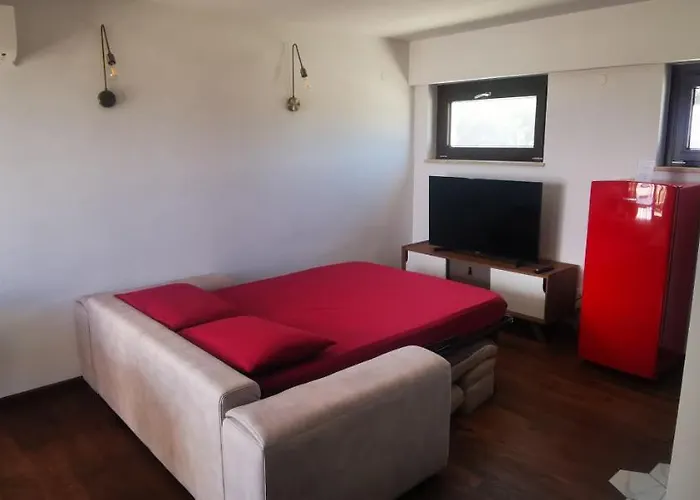 Cosy Penthouse Loft With Stunning View דירה רומא