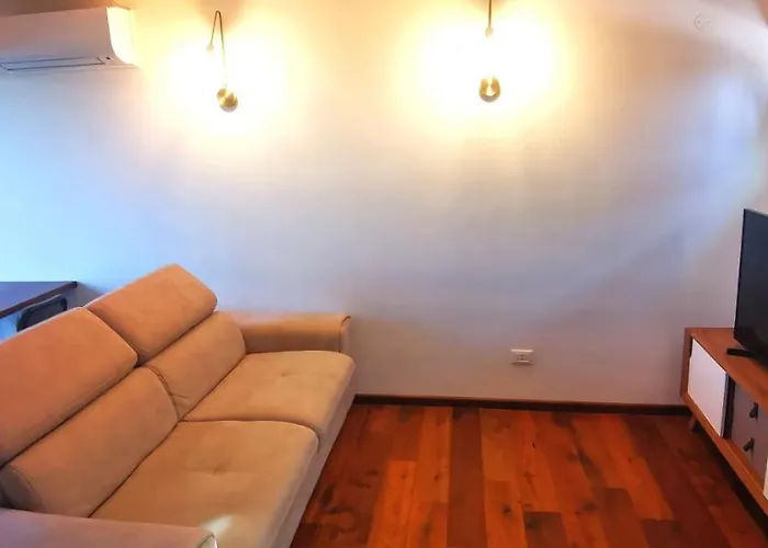 דירה Cosy Penthouse Loft With Stunning View רומא